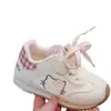Zapatos Deportivos para Niñas 2026 Primavera/Otoño Nuevos Zapatos Infantiles Niñas Dibujos Animados Suela Suave Casual Zapatos para Correr Bebé Zapatos Individuales