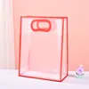 Bolsa de Mão Transparente Fosca de PP Ins de Alta Qualidade Lembrança de Casamento Sacola de Presente de Plástico PVC Sacola de Compras para Roupas