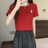 Foto Real de Camiseta Roja Bordada de Manga Corta para Mujer Verano 2025 Nueva Camiseta de Media Manga Casual Holgada Versátil