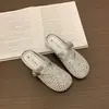 Sandalias Planas de Malla Fluida con Pedrería Transpirables de Hebilla y Correa, Punta Cerrada, Estilo Nuevo de Verano 2026, Color Sólido, para Vacaciones