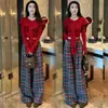 Conjunto de duas peças estiloso e elegante: suéter de tricô e calça pantalona xadrez para mulheres, conjunto elegante para afinar a silhueta na primavera e no outono