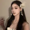 Horquilla de Plumas con Borlas de Halloween Estilo Ballet Súper Hada Elegante Estilo Puro Lujoso Horquilla de Piel Pinza Lateral para Llevar en la Cabeza