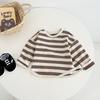 Camiseta Básica para Meninos e Meninas Primavera e Outono Nova Camiseta de Manga Longa Estilo Coreano Tendência Infantil Listrada Casual Confortável
