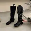 Botas plisadas apiladas de estilo coreano para mujer que aumentan la altura, nuevas botas de montar ajustadas para otoño e invierno 2026, botas de caña alta de gamuza para mujer