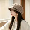 Boina octogonal de tweed retro para otoño e invierno para mujer, gorra de pico a cuadros para adelgazar el rostro, gorra de repartidor cálida, personalizada de fábrica