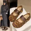 Zapatos Mary Jane de Boca Baja con Aumento Interno de Altura para Mujer 2026 Estilo Nuevo de Otoño Versátiles Zapatos de Suela Gruesa de Dos Usos