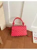 Nova bolsa transversal de moda com bolinhas estilo coreano, simples, 2026, design fresco e moderno, bolsa pequena quadrada de ombro para mulheres