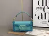 Bolsos Retro Europeos y Americanos para Mujer, Hebilla de Lentejuelas y Pedrería, Bolso Cuadrado Pequeño con Cadena Cruzada, Bolso de Cuero Genuino de Moda para Mujer, Producto de Alta Gama