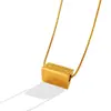 Colar Corrente de Clavícula Aço Titânio Ouro 18K Pingente Triângulo Estilo Coreano Série Campus Estilo Ins Versátil Venda Quente Transfronteiriça