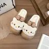 Pantuflas de Algodón de Gato Lindo para Mujer Invierno Suela Gruesa Cálidas Antideslizantes para Casa y Exteriores Pantuflas Peludas de Dibujos Animados Artículo Popular de Celebridad de Internet