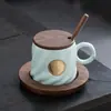 Taza de bronce de personalidad de alto valor taza de café con relieve creativo taza de agua para pareja grabada con tapa logo personalizado