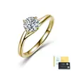 Anillo de Plata S925 Trenzado de Cuatro Garras con Moissanita para Mujer Color de Alto Fuego Corte 3EX Anillo Sencillo de Propuesta Joyería de Mano de Plata para Dama