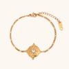 Pulseira Explosão de Tendência Ins Temperamento Personalidade Nicho Europeia e Americana Pulseira Estrela de Oito Pontas Retro Folheada a Ouro 18K de Aço Inoxidável para Mulheres