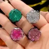 2025 Nueva Joyería Caliente Base de Cobre Chapado en Oro Diamante Blanco Simulado Corte Rosa Lujo Accesible Anillo de Oro Negro para Mujer 16mm