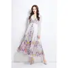Elegante y a la Moda 2026 Gama Alta Estilo Resort Primavera-Verano Cuello en V Manga Acampanada Encaje Parche Estampado Vestido