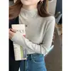 Camisa básica feminina de gola semi-alta, camada interna elegante, novo suéter de malha popular de lã para outono e inverno, suéter preto slim-fit