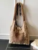 Bolso Tote de Lana Nuevo Otoño e Invierno, Gran Capacidad, Bolso Versátil para Viajes Diarios para Mujer, Bolso Cruzado, Bolso de Alta Gama Estilo Coreano para Mujer