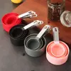 Conjunto de 8 Peças de Copos Medidores com Cabo de Aço Inoxidável Conjunto de Colheres Medidoras de Plástico Ferramentas Atacado com Escala