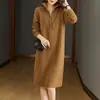 Vestido de Punto Estilo Francés para Mujer Otoño e Invierno 2026 Suéter Vestido Casual Holgado de Manga Larga con Media Cremallera y Cuello Alto para Mujer