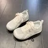Tênis Esportivos Macios de Solado Novo Estilo Coreano Primavera/Verão 2026 Tênis Forrest Gump Tênis de Treino Alemão com Cadarço Malha Respirável Feminina Mocassins Casuais