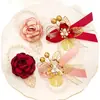 Flor de Muñeca para Dama de Honor de Boda Rosa Rosa Pulsera de Grupo de Hermanas Flor Suministros de Boda Flor de Mano para Grupo de Damas de Honor Boda