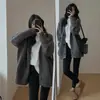 Casaco de tricô solto de cor sólida vintage cinza de comprimento médio para mulheres, moda casual outono e inverno, peça externa de tricô cinza
