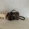 Bolsa retro esmerilada de nicho súper popular para mujer, nuevo modelo 2025, bolso cruzado exquisito y versátil, bolso de mano, bolso tipo caja, bolso cuadrado pequeño