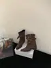 Botines cortos plisados de tacón grueso con hebilla de cinturón retro estilo coreano para mujer, novedad Otoño/Invierno 2026, puntera puntiaguda, versátiles botas de montar para mujer