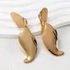 Pendientes de Plata con Diseño de Aguja Europeos y Americanos Moda Diamante Bambú Curvados Pendientes Simples Elegantes Pendientes de Nicho de Alta Gama para Mujeres