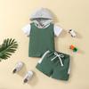 Conjunto casual deportivo de manga corta con capucha y patchwork de colores contrastantes + shorts de cintura elástica, entrega de una pieza