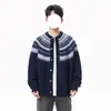 Jaqueta cardigan de tricô Fair Isle masculina outono novo solta estilo faculdade jaqueta jovem macia pegajosa suéter casual
