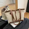 2025 Bolso Casual Retro Nuevo para Mujer de Gran Capacidad para Viajes Diarios Bolso de Hombro Combinación de Colores Estilo Occidental Versátil Bolso Tote de Axila