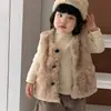 Chaleco de Niña Ropa de Abrigo de Invierno Elegante para Bebé Niño Pequeño Otoño Invierno Nuevo Estilo Cuero Piel Integrados Capa Cálida Chaleco Engrosado