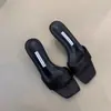 Tacones Altos Retro Franceses Verano 2025 Retro Satín Modernos Punta Cuadrada Elegantes Punta Abierta Sandalias Suaves
