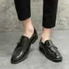 BotinesChelsea para Hombre, Punta Fina, Zapatos Dorados, Estilo de Celebridad de Internet, Zapatos Dorados, Glamour Azul, Zapatos de Cuero Casual Versátiles de Moda
