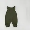 Conjunto de Otoño para Niños y Niñas, Peto de Punto Suave y Pegajoso con Rayas Verticales Multicolor con Camiseta Básica Casual de Color Sólido