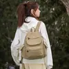 Nova Mochila Escolar Outono e Inverno para Alunas do Ensino Médio Mochila de Grande Capacidade para Viagem Mochila Simples e Versátil para Lazer ao Ar Livre