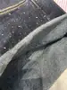 Shorts de mezclilla ajustados estilo "hot girl" americano de talla grande con pedrería y bordes doblados para mujer, pantalones cortos ajustados elásticos para el verano que realzan las caderas