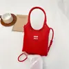 Bolso de Mano Versátil de Color Sólido para Mujer, Estilo Nuevo con un Toque de Lujo, Moderno, Sencillo, Casual, Bolso de Hombro para el Trabajo, Transfronterizo