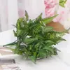 Planta artificial decoração de fundo de casamento planta verde pacote com 15 folhas de samambaia persa grama artificial em estoque planta verde falsa