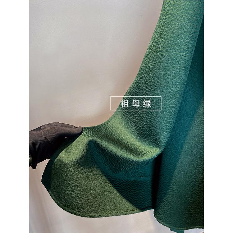 绿色.jpg