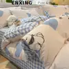 Lindo juego de ropa de cama de franela de algodón con cachorros, juego de cuatro piezas para otoño e invierno, funda de edredón engrosada, juego de tres piezas para cama individual con sábana bajera