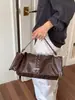 2026 nuevo bolso de hombro coreano estilo retro de motocicleta para otoño/invierno, bolso de mano de cuero suave para mujer, bolso de trabajo