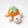 Muñeca de Animal Tejida a Crochet Nueva Hecha a Mano Transfronteriza Rey de la Nieve Regalo Boutique Adornos para Cabeza de Niño Anime Adornos Colgantes de Comida