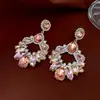 Pendientes de Plata Estilo Vintage con Colgantes de Lágrima Tachonados de Diamantes, Lujo Ligero y Sensación de Alta Gama, Exquisito Diseño de Clavo, Joyería para Orejas de Nicho