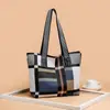 Bolso de mujer de moda Nuevo estilo coreano moderno bolso de hombro a cuadros color de contraste gran capacidad bolso tote portátil bolsa grande bolsa para madre