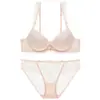 Lencería sexy de gran venta transfronteriza, con un diseño que realza y sujeta los senos, con detalles de encaje, un diseño de estilo francés y un efecto push-up para realzar el escote, creando un aspecto más voluminoso para mujeres con senos más pequeños