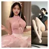 Lingerie Sexy, Uniforme de Saia Tutu de Empregada Quente e Sexy, Estilo Pura Luxúria, Fácil de Rasgar, Patchwork, Alças, Traje de Empregada Charmoso