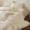 Estilo Princesa Francesa Juego de Cama de Cuatro Piezas 100% Algodón Lujo Ligero Retro Algodón Puro con Ribete de Encaje Funda Nórdica Estilo Falda de Cama Ropa de Cama para Dormitorio Principal