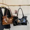 Bolso Nicho Estilo Coreano para Mujer 2026 Nuevo Invierno Gran Capacidad Bolso Cruzado Exquisito Súper Popular Versátil Bolso de Hombro Tote
